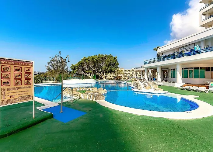 On The Ocean Coast * אדחה