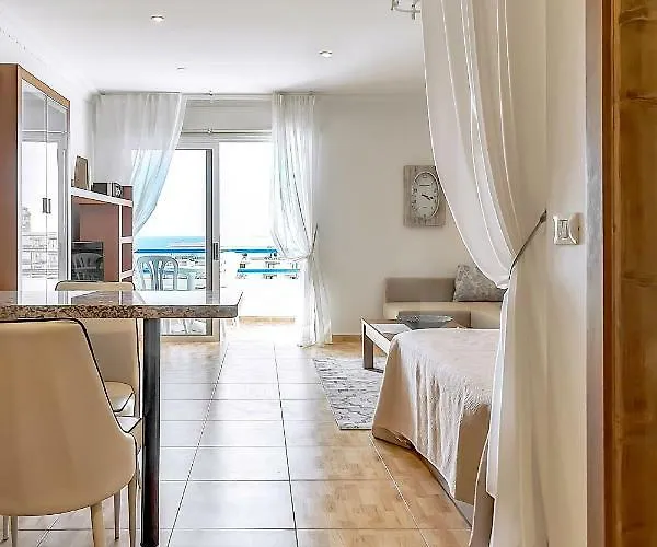 On The Ocean Coast Apartament